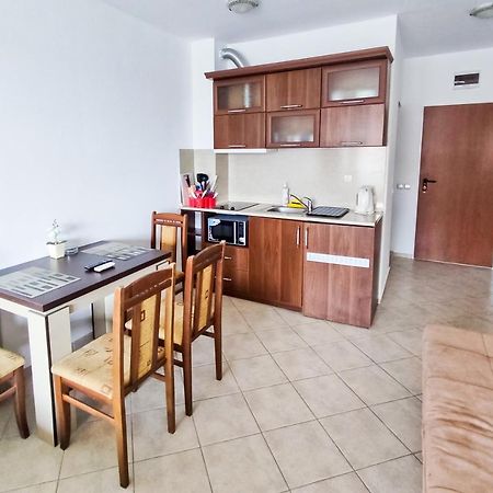 Apartament Studio Comfort Primorsko Mm Complex Buitenkant foto
