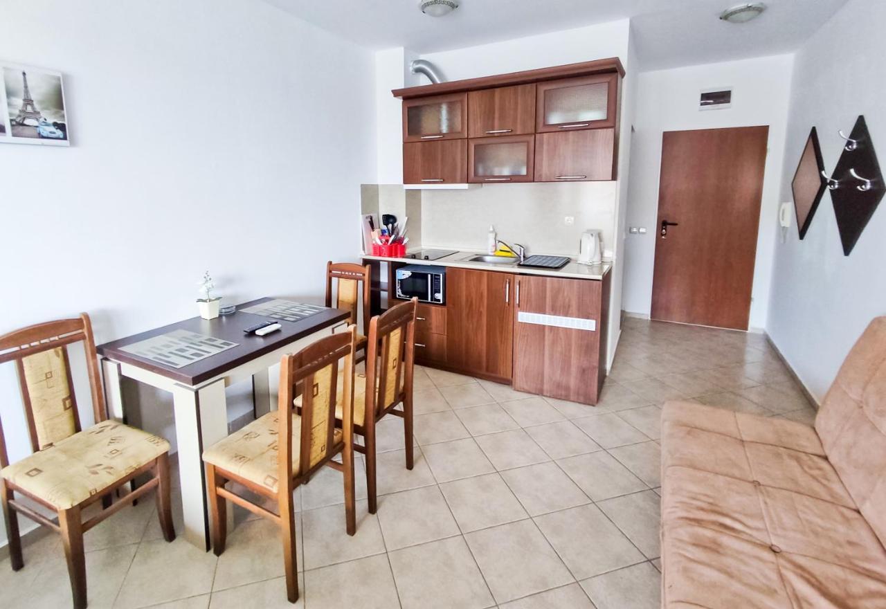 Apartament Studio Comfort Primorsko Mm Complex Buitenkant foto